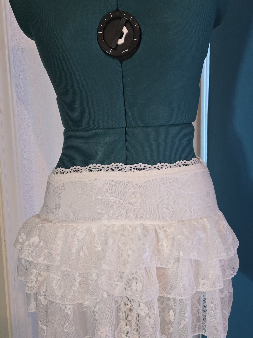 Delicate Lace Layered Ivory Ruffle Skirt